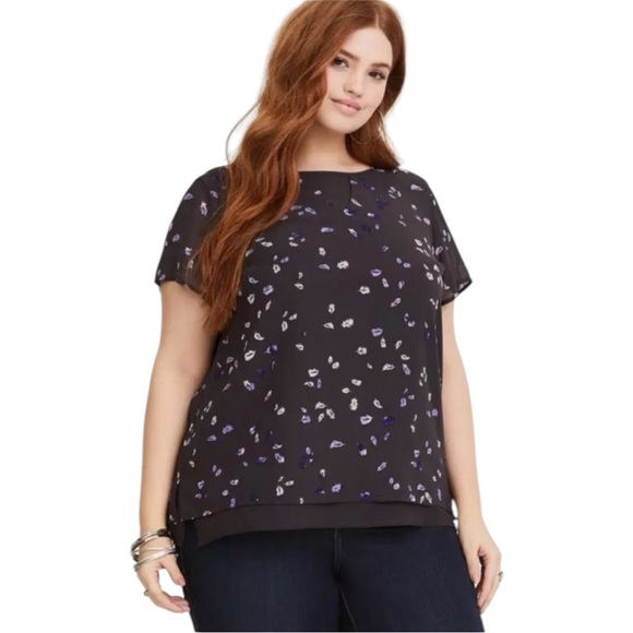 Torrid Size 00 XL 0X Grey & Purple Feather Chiffon Blouse  #94785 - Picture 1 of 13